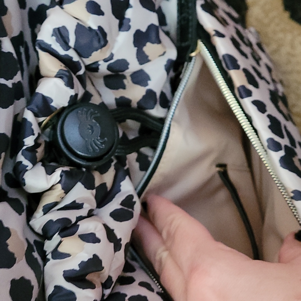 DREAM BACKPACK™ DIAPER BAG - Picture 4 of 7